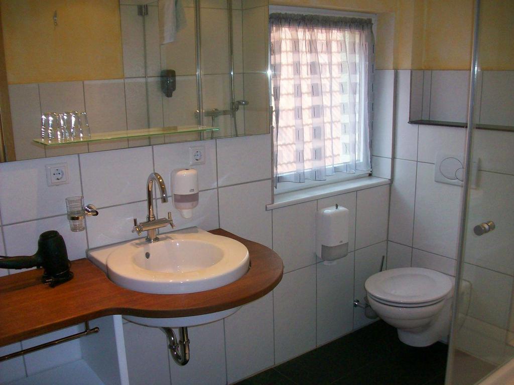 Gasthaus Zum Engel Fischerbach Habitación foto